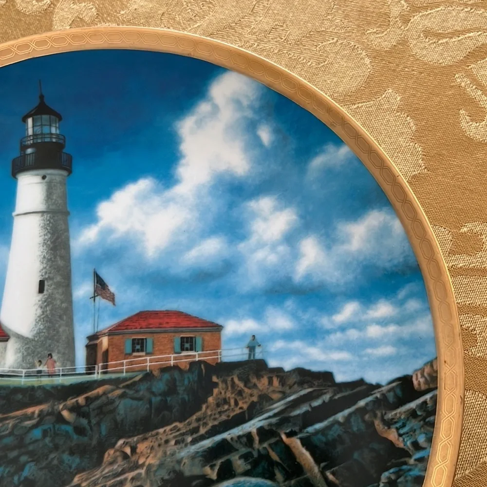 EXC Lighthouse Portland Head Porcelain Plate 1989 Hamilton Collection Coastal